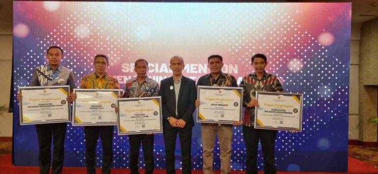 Pemkab Bolmong Mendapat Penghargaan Terbaik BKN Award Ketiga SeIndonesia