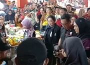 Disambut Antusias, Siti Atikoh Berbaur Bersama Pedagang Bersehati Manado