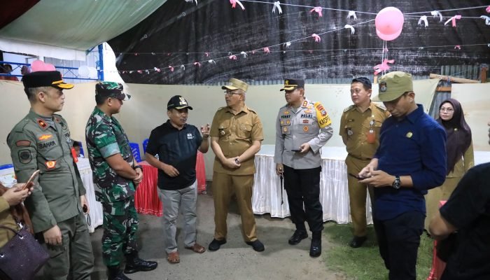 PJ Wali Kota, Asripan Nani Bersama Forkopimda Pantau Kesiapan TPS di Sejumlah Titik.