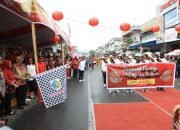 Pj Wali Kota Asripan Nani Hadiri dan Melepas Peserta Karnaval Festival Budaya dan Cap Go Meh Tahun 2024