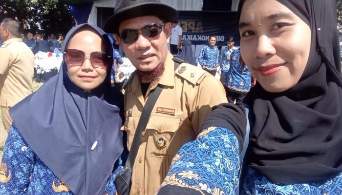 Sangadi Tombolikat Bersama Aparat Desa Ikut Apel Perdana di Kecamatan Modayag