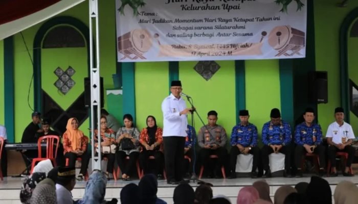 Pj Wali Kota Kotamobagu, Ikurti Hari Raya Ketupat di Upai.