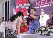 Wagub Kandouw Beri Motivasi Siswa/i Lulusan SMAN 1 Tomohon