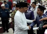 Wagub Kandouw Serahkan Tali Kasih Bagi Jemaah Haji Sulut