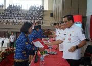 Serahkan SK, Wagub Kandouw Ajak PPPK Kedepankan Loyalitas, Berintegritas dan Bekerja Dengan Hati