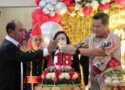 Hadiri HUT Ke-118 GMIM Kalvari Pineleng, Ini Kado Wagub Kandouw Untuk Jemaat