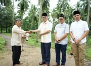 Serahkan Sapi Kurban ke Dua Masjid di Manado, Kakanwil Kemenkumham Sulut : Wujud Toleransi Beragama