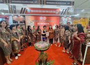 Bersama Pengurus, Ketua Dekranasda Sulut RMT Hadiri Kriyanusa Pameran Kerajinan Nusantara