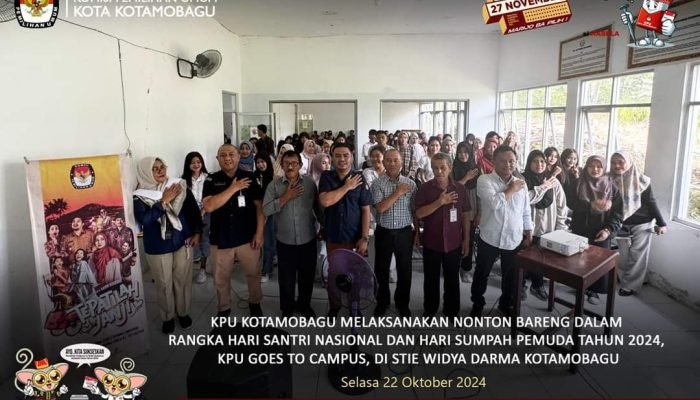 Komisioner KPU Kotamobagu Nonton Bareng Bersama Ratusan Mahasiswa-Mahasiswi. Judul Film “Tepatilah Janji”.