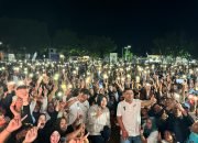 Ribuan Orang Meruah Hingga di Luar Lapangan Sinindian. TB Serukan Dukung MESRA Dan YSK-Victory.