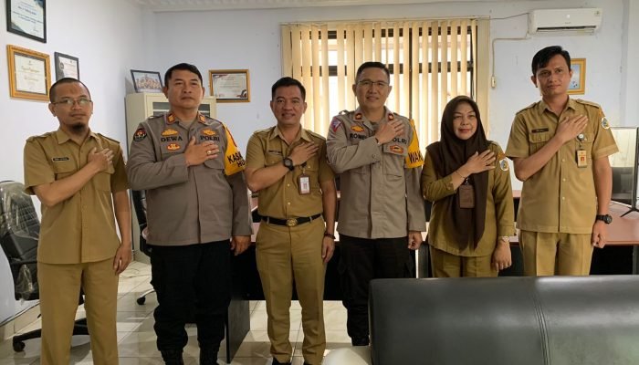 Dinas Kominfo Kotamobagu Sambut Kunjungan Wakapolres, Bahas Kolaborasi Layanan Darurat dan Kesiapan Pilkada.