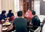 Abdullah Mokoginta dan Manajemen Novotel Manado Sepakat Pasarkan Kopi Kotamobagu untuk Tamu Hotel.