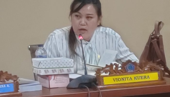 Terhalang Jadwal Kapal, Vionita Kuera  Pertanyakan Nasib Guru Belum Dilantik Jabatan Fungsional