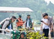 Target Bebas Eceng Gondok, Gubernur YSK Tinjau Pembersihan Danau Tondano