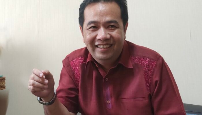 Ketua Fraksi Demokrat DPRD Sulut Tanggapi TREN Pengibaran Bendera One Piece Jelang HUT Kemerdekaan RI