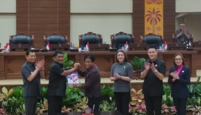 DPRD Sulut Gelar Paripurna Penandatanganan Nota Kesepakatan KUA-PPAS Perubahan APBD 2025