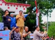 Terima Aksi Damai, Gubernur Yulius Sampaikan Langsung Komitmen Tindak Lanjuti Aspirasi Buruh