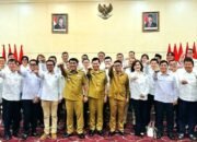 Gubernur Yulius Dorong Koperasi Aktif Berperan Membangun Pilar Ekonomi Rakyat