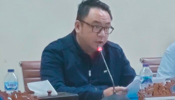 RDP Bersama Biro Umum Setdaprov, Normans Luntungan Soroti Pembelian Mobil Baru Wakil Gubernur Sulut