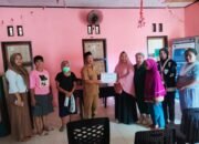 Sangadi Tutuyan 3 Serahkan Dana Santunan Duka 