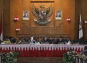 Wakil Bupati Asahan Hadiri Rapat Paripurna Pembahasan Perubahan APBD 2025