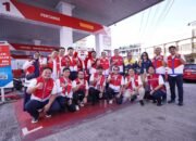 Pertamina Patra Niaga Sulawesi Hadirkan Santa Claus di SPBU Pertamina Manado, Pelanggan Rasakan Natal yang Berbeda
