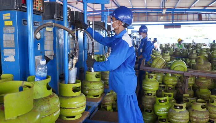 Gubernur Yulius Pastikan Bakal Awasi Ketat Distribusi LPG 3 KG