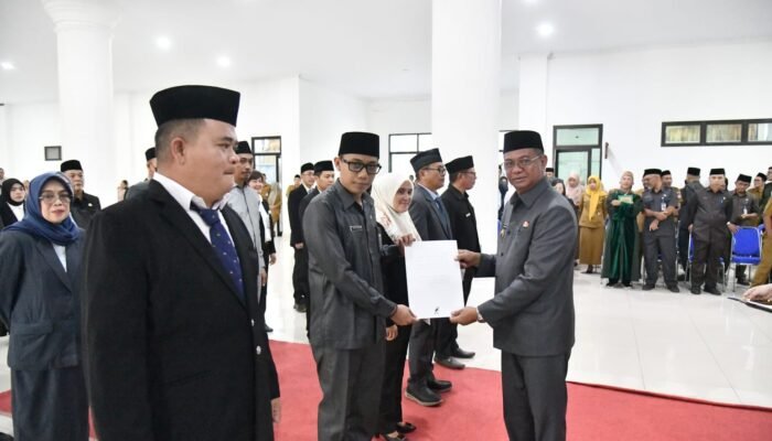 Pemkab Boltim Gelar Pelantikan 25 Pejabat 