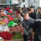 Pastikan Harga Bapok Stabil Jelang Idul Fitri 2026, Bupati Joune Ganda Turun ke Pasar Airmadidi