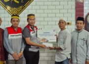 Pertamina Patra Niaga Regional Sulawesi Salurkan Santunan Kepada Masjid dan Panti Asuhan di Ujung Tanah