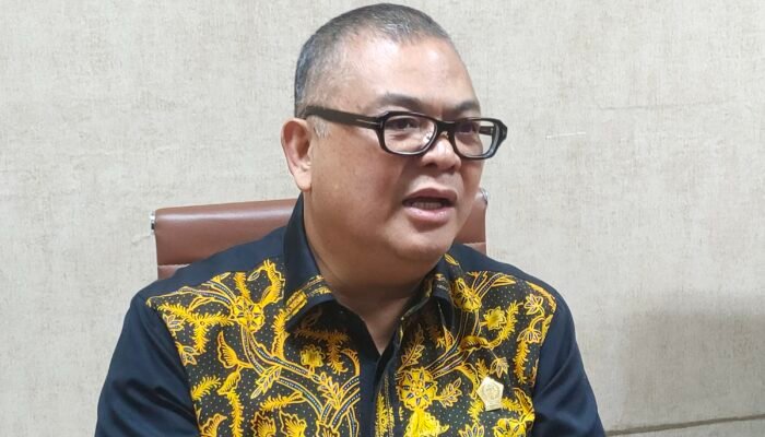 Komisi IV Sukses Mediasi Sengketa PHK 15 Pekerja Vendor, Sepakat Damai Rp20 Juta per Orang