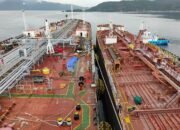 Pasokan B50 di Timur Sulawesi Kian Lancar, Pertamina Operasikan Ship to Ship Kolonodale