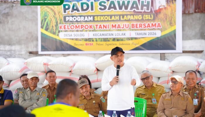 Bupati Yusra Alhabsyi Hadiri Panen Raya di Solog, Tegaskan Pemkab Bolmong Fokus Tingkatkan Produksi Pertanian dan Benahi Irigasi