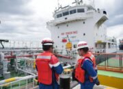 Pertamina Patra Niaga Regional Sulawesi dan Pemerintah Tinjau Langsung FT Bau-Bau, Pastikan Keandalan Distribusi Energi Indonesia Timur