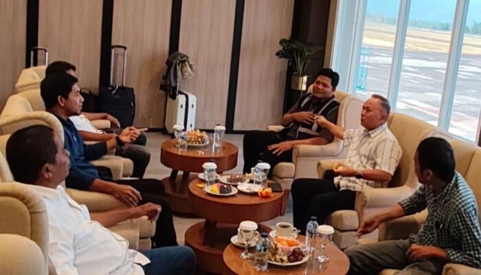 Sinergi Bisnis dan HAM, Ketua APINDO Sangihe Arthur Lomboh Bertemu Wamen HAM Mugiyanto Sipin