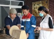 Pertamina Patra Niaga Regional Sulawesi Melalui IT Bitung Dorong Kemandirian Penyandang Disabilitas melalui PADU dan Kerajinan Limbah Kelapa